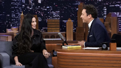 Demi Moore Reflects On Nude Vanity Fair Cover Ghost At 30 The Hollywood Reporter