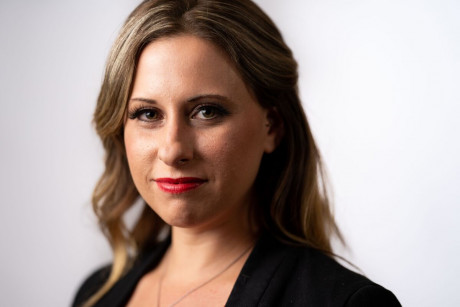 A Newspaper Ran Nude Photos Of Katie Hill She Sued And Lost Angeles