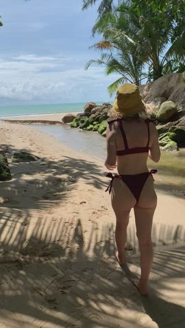 ass Beach Bikini ass Flashing Outdoor Strip Stripping Porn GIF