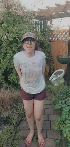 NSFW Nerd Outdoor Pee Peeing Piss Pissing Rear pussy Porn GIF