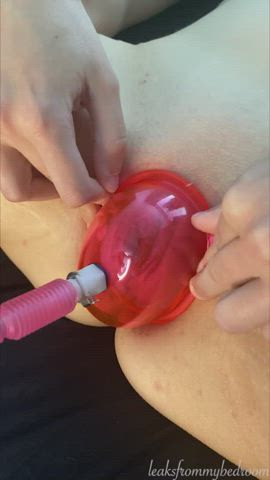 Amateur BDSM Clit Pump Clit Rubbing Close Up Homemade cunt Solo Spreading Porn GIF