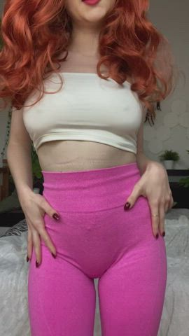 Amateur giant boobies tits Natural breasts skinny ginger head teenie Titty Drop Yoga Pants Porn GIF
