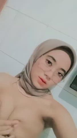 Hijab Indonesian Masturbating Muslim Shaved vagina young Porn GIF