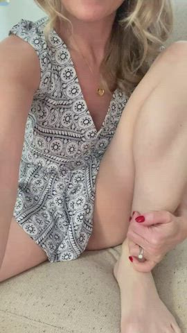 MILF Mom pussy Porn GIF