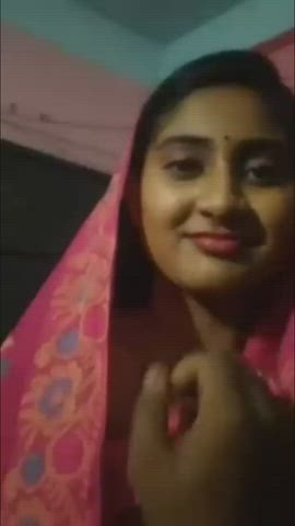 Bangladeshi boobies pretty Desi Hindi Indian Nude Saree Smile Porn GIF