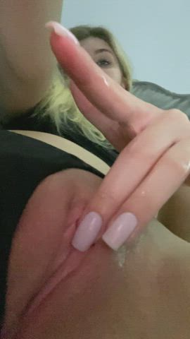 blondie Clit Clit Rubbing Fingering cunt snatch Lips twat Spread Wet vagina Porn GIF