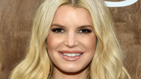 Jessica Simpson Stuns In Thigh Dress