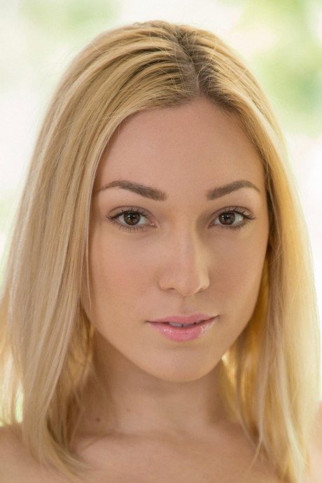 Lily Labeau Top Must Watch Movies Of All Online